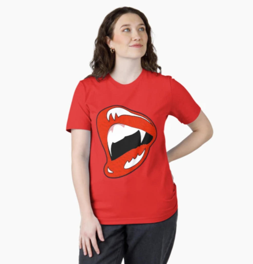 Vampirella Essential T Shirt Red